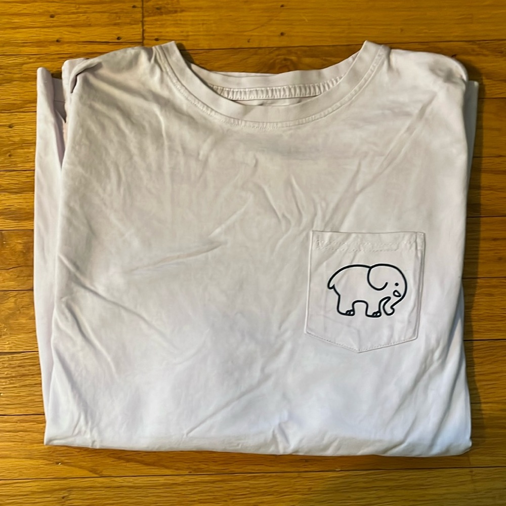 Long sleeve tee shirt